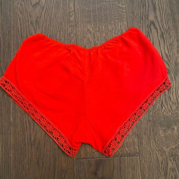 Winston White- red crochet shorts - Picture 5 of 7